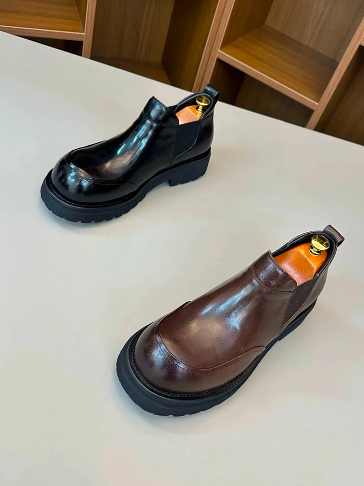 High Quality Casual Leather Men's Shoes Comfortable Fashionable Versatile Business European Style round Toe mid Heel Rubber Sole
High Quality Casual Leather Men's Shoes Comfortable Fashionable Versatile Business European Style round Toe mid Heel Rubber Sole