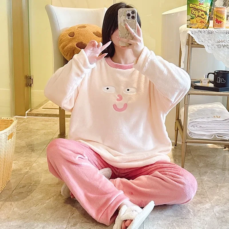 5XL Large Size Coral Fleece Pajamas Women Spring Winter Fleece-lined Thick Warm Home Wear Flannel Two-piece Set Sweet Sleepwear
5XL Large Size Coral Fleece Pajamas Women Spring Winter Fleece-lined Thick Warm Home Wear Flannel Two-piece Set Sweet Sleepwear