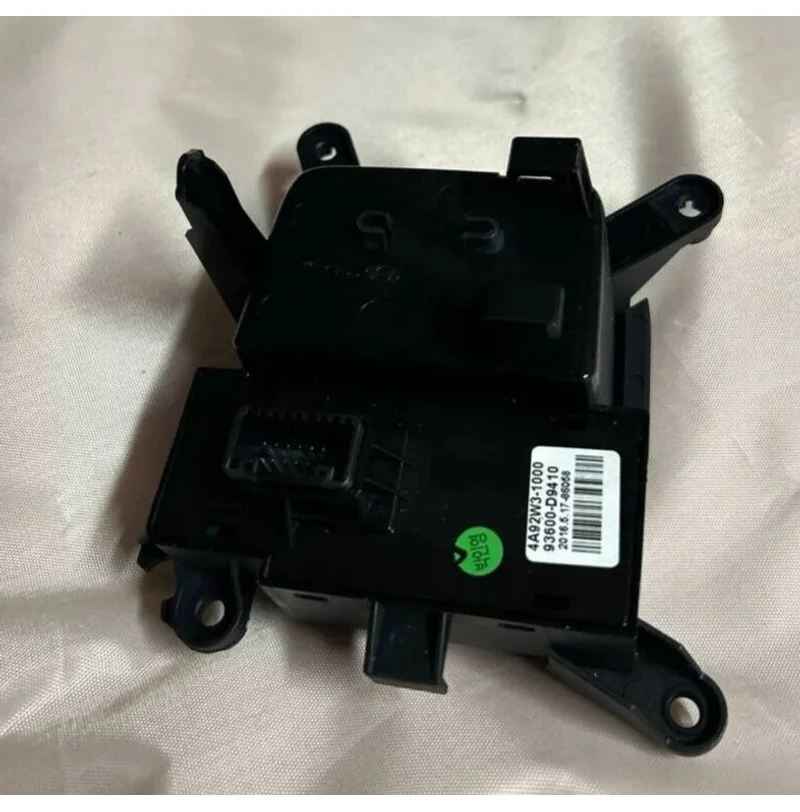 For Kia Sportage Center Console Drive Mode Control Switch Oem 2017 - 2022 93600d9140
For Kia Sportage Center Console Drive Mode Control Switch Oem 2017 - 2022 93600d9140