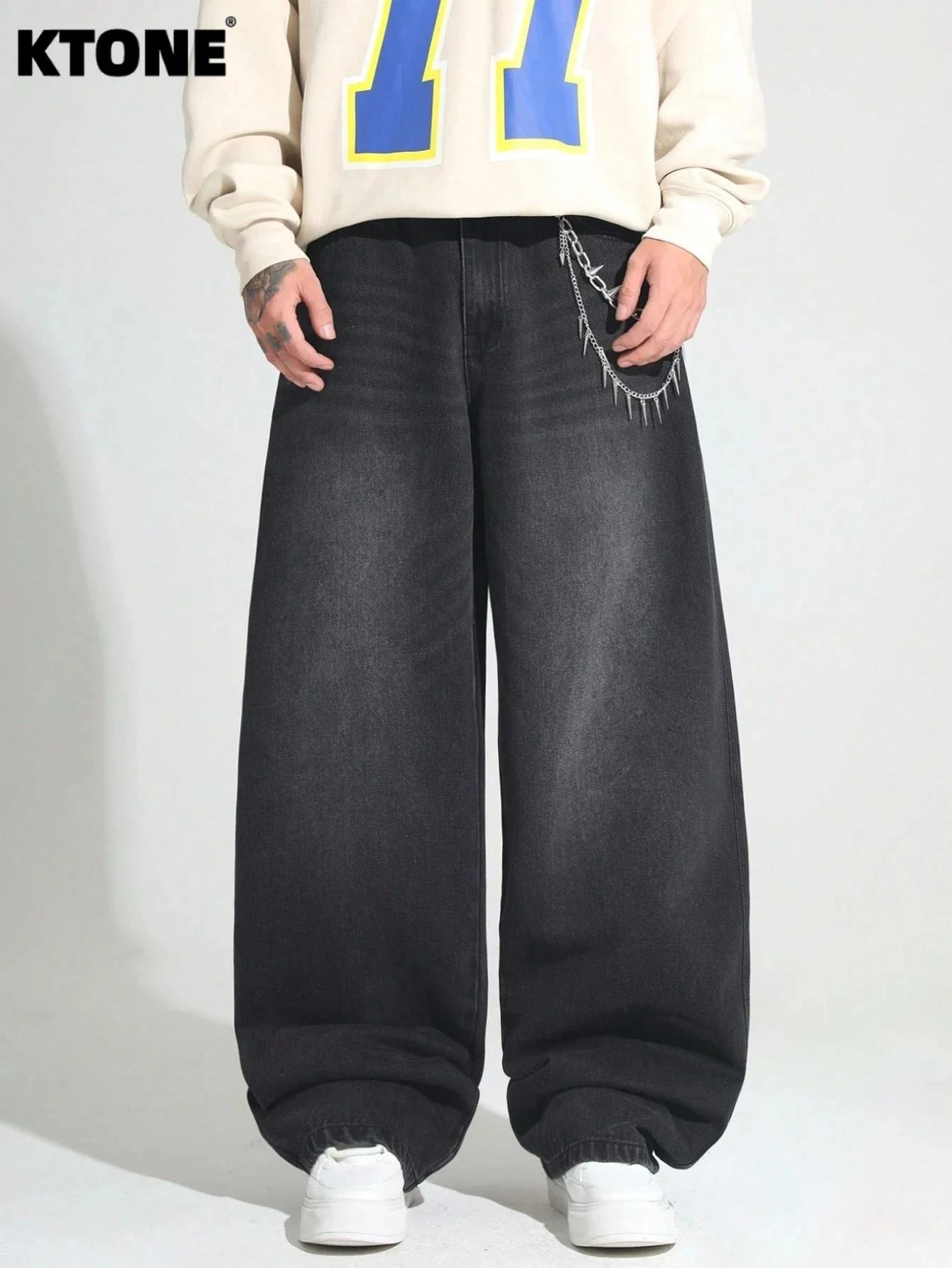 Black Y2K Drip Baggy Jeans For Man Original Design Casual Streetwear Denim No accessories or belts included
Black Y2K Drip Baggy Jeans For Man Original Design Casual Streetwear Denim No accessories or belts included