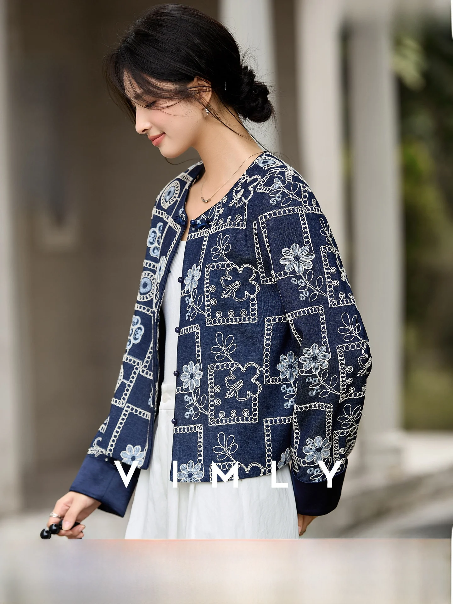 New Chinese Style Short Jacket Women's round Neck Embroidery Button up Top Spring 2026 Casual Loose Fit Polyester Fiber
New Chinese Style Short Jacket Women's round Neck Embroidery Button up Top Spring 2026 Casual Loose Fit Polyester Fiber
