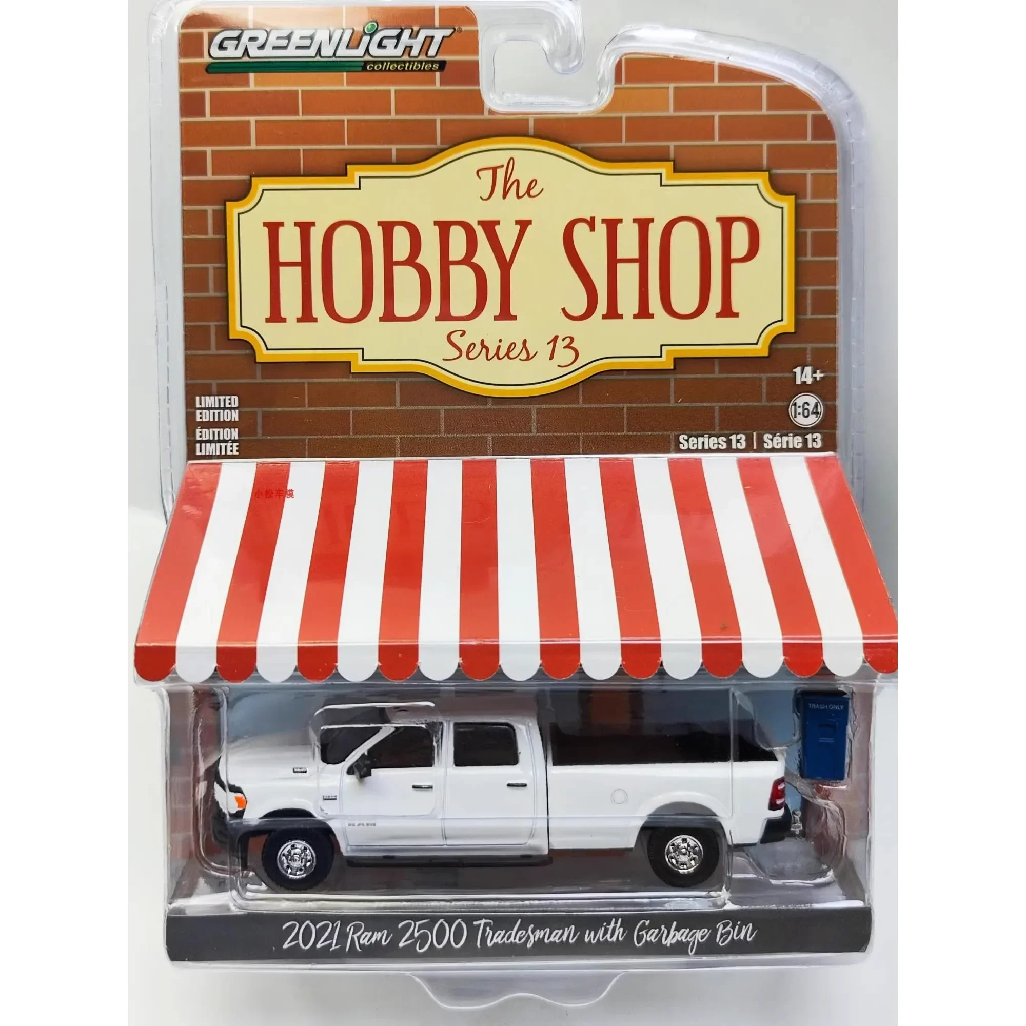 1:64 2021 RAM 2500 High Simulation Diecast Car Metal Alloy Model Car Children's toys Festival Collectibles Child ornament
1:64 2021 RAM 2500 High Simulation Diecast Car Metal Alloy Model Car Children's toys Festival Collectibles Child ornament