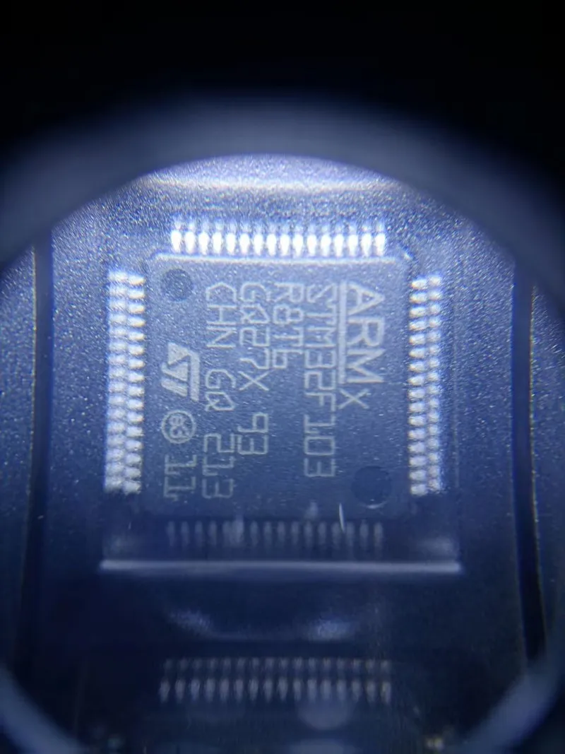 SACOH Original genuine FT232HQ-REEL FT232HQ QFN-48 package USB2.0 asynchronous receiving chip
SACOH Original genuine FT232HQ-REEL FT232HQ QFN-48 package USB2.0 asynchronous receiving chip