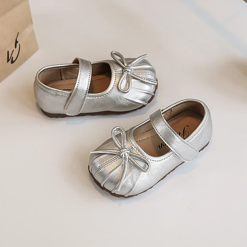 Children Leather Shoes for Girls 2025 Spring New Fashion Korean Style Soft Bottom Elegant Versatile Princess French Ballet Shoes
Children Leather Shoes for Girls 2025 Spring New Fashion Korean Style Soft Bottom Elegant Versatile Princess French Ballet Shoes