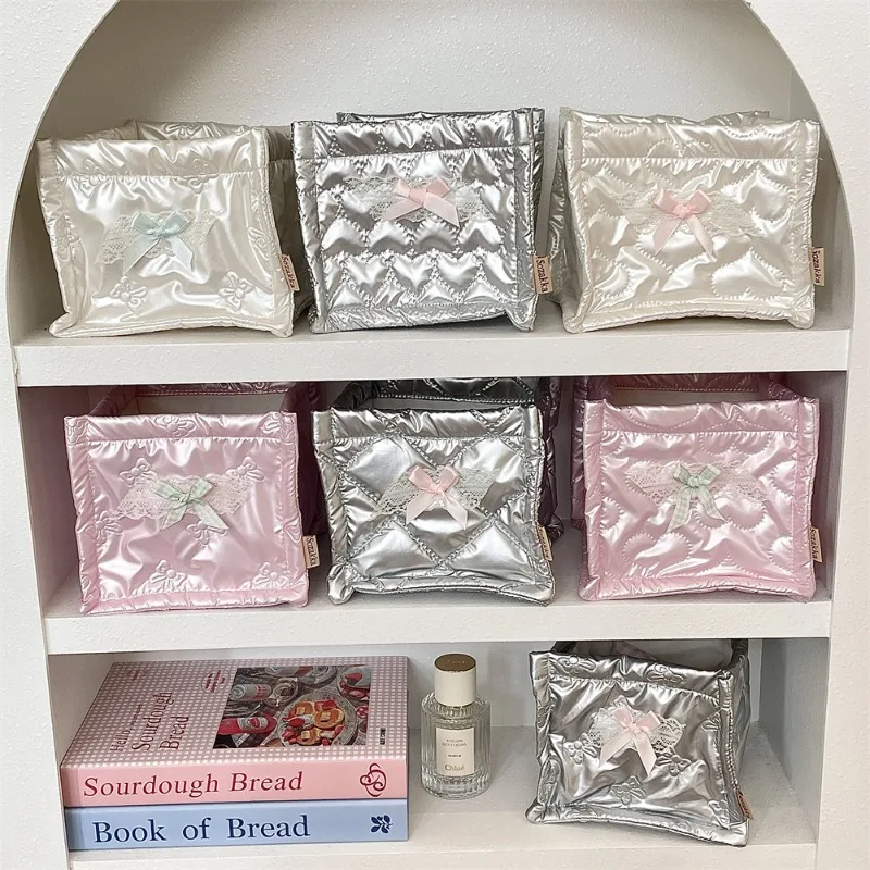 Sweet Korean Stationery Organizer PU Leather Bow Heart Style Photocard Makeup Desktop Storage Organizer School Student Supplies
Sweet Korean Stationery Organizer PU Leather Bow Heart Style Photocard Makeup Desktop Storage Organizer School Student Supplies