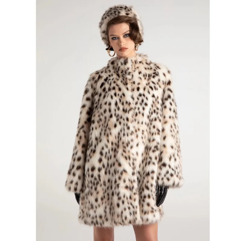Women's Autumn/Winter Faux Fur Stand-up Collar Warm Retro Simple Comfortable Loose Casual Design Fashion Advanced Soft Versatile
Women's Autumn/Winter Faux Fur Stand-up Collar Warm Retro Simple Comfortable Loose Casual Design Fashion Advanced Soft Versatile