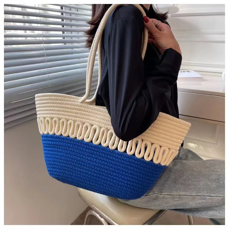 Women's Summer New Woven Versatile Large Capacity Beach Vacation Fashionable Shoulder Bag
Women's Summer New Woven Versatile Large Capacity Beach Vacation Fashionable Shoulder Bag