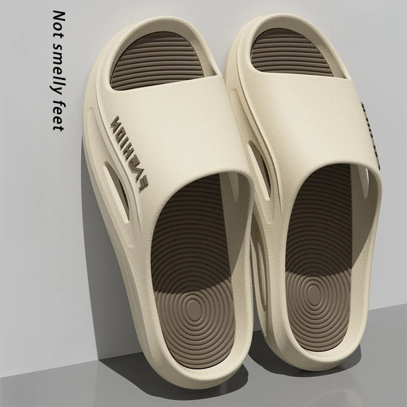 Простые стильные нескользящие мужские тапочки с мягкой подошвой для дома, дома, 2024, ванная комната, купание, пара, крутая уличная одежда из ПВХ-материала
Простые стильные нескользящие мужские тапочки с мягкой подошвой для дома, дома, 2024, ванная комната, купание, пара, крутая уличная одежда из ПВХ-материала