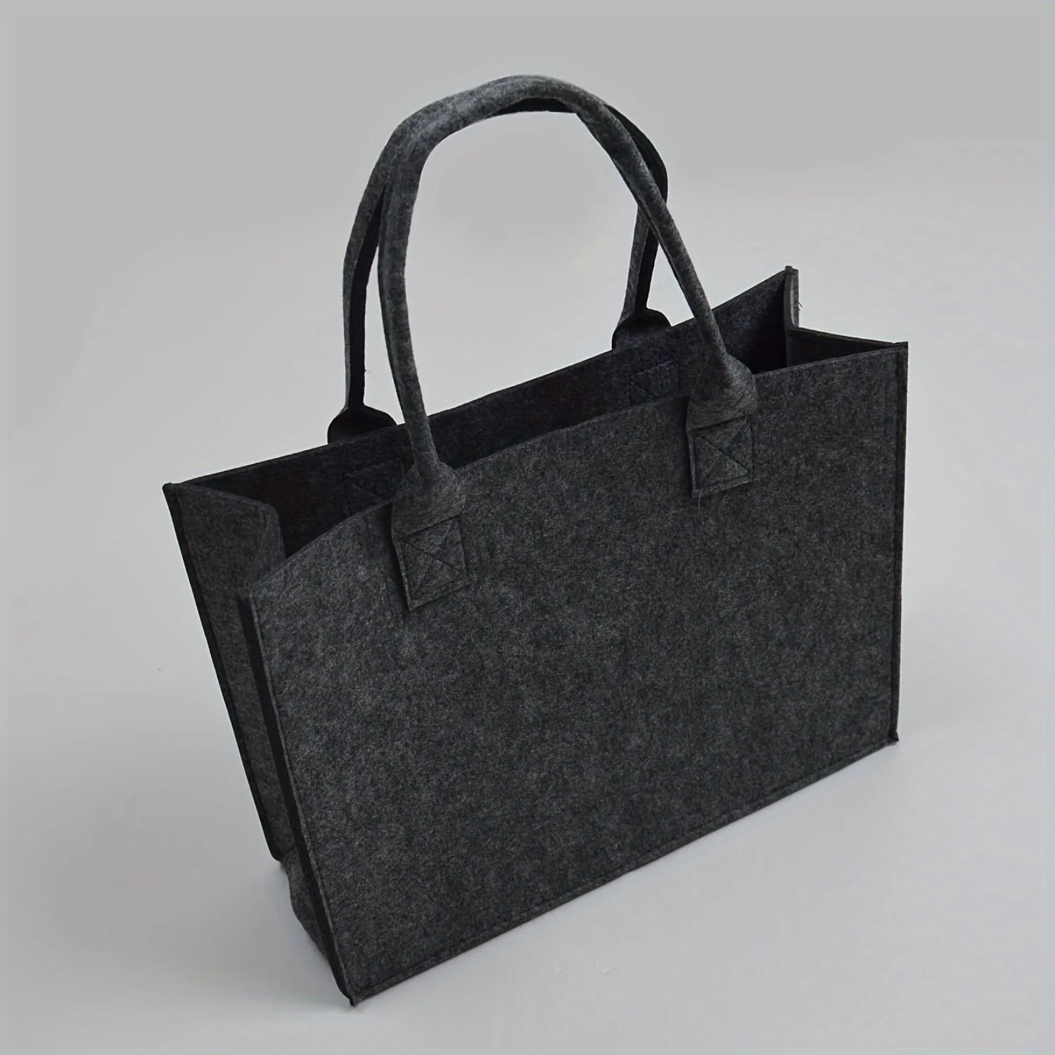 Stylish Large Felt Tote Bag - Multi-functional Solid Color Shoulder Bag for Women, Ideal for Casual Outings and Shopping, Plus L
Stylish Large Felt Tote Bag - Multi-functional Solid Color Shoulder Bag for Women, Ideal for Casual Outings and Shopping, Plus L