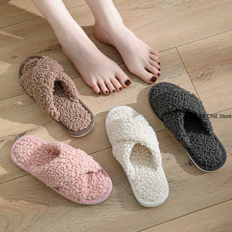 Fashion Cross Strap Fuzzy Slippers Women Indoor House Non Slip Warm Plush Woman Slippers Winter Comfort Soft Sole Cotton Slides
Fashion Cross Strap Fuzzy Slippers Women Indoor House Non Slip Warm Plush Woman Slippers Winter Comfort Soft Sole Cotton Slides