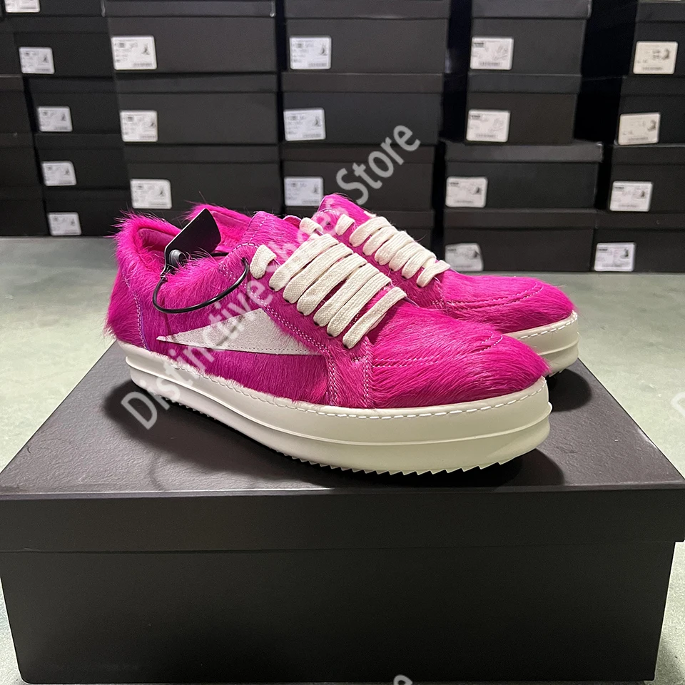 Black Red Pink Green Fur Men Shoes CLassic Low Top Lace Up Shoe Ro Style Real Horse Hair Retro Sneakers Luxury Women Casual Shoe
Black Red Pink Green Fur Men Shoes CLassic Low Top Lace Up Shoe Ro Style Real Horse Hair Retro Sneakers Luxury Women Casual Shoe