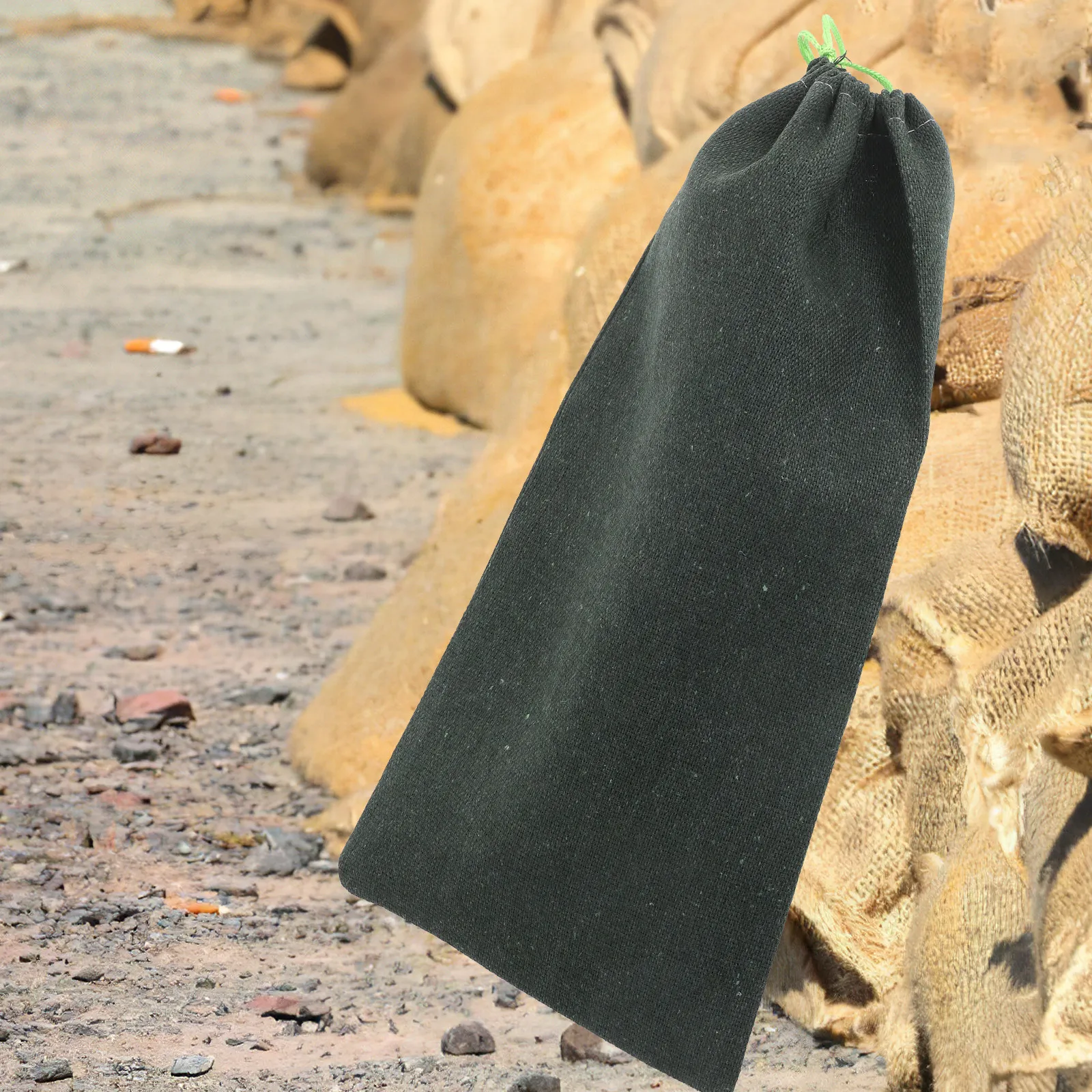 Long Canvas Flood Control Sandbag Thickened Reusable Barrier for Flood Protection Doors Windows Flooding Control Baffle Water
Long Canvas Flood Control Sandbag Thickened Reusable Barrier for Flood Protection Doors Windows Flooding Control Baffle Water