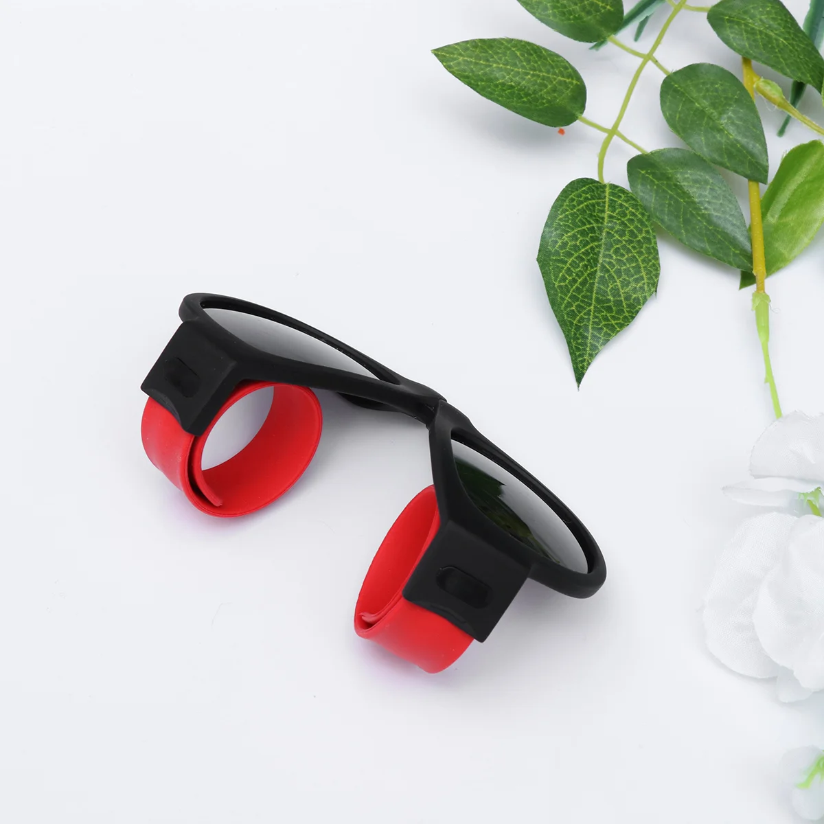 Red Uv400 Sunglass Creative Fashion Foldable Party Glasses Photo Props Costume Accessories Uva Uvb Protection for Adults
Red Uv400 Sunglass Creative Fashion Foldable Party Glasses Photo Props Costume Accessories Uva Uvb Protection for Adults