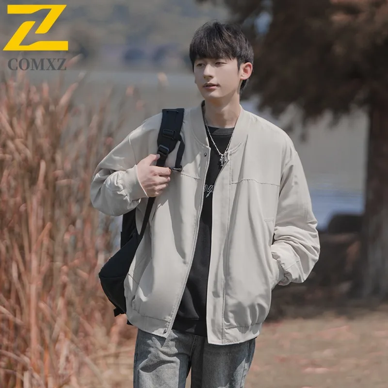 COMXZ Autumn Jacket Men 2025 Spring Autumn Baseball Collar Top Men Jacket Casual Loose Minimalist Baseball Coat
COMXZ Autumn Jacket Men 2025 Spring Autumn Baseball Collar Top Men Jacket Casual Loose Minimalist Baseball Coat