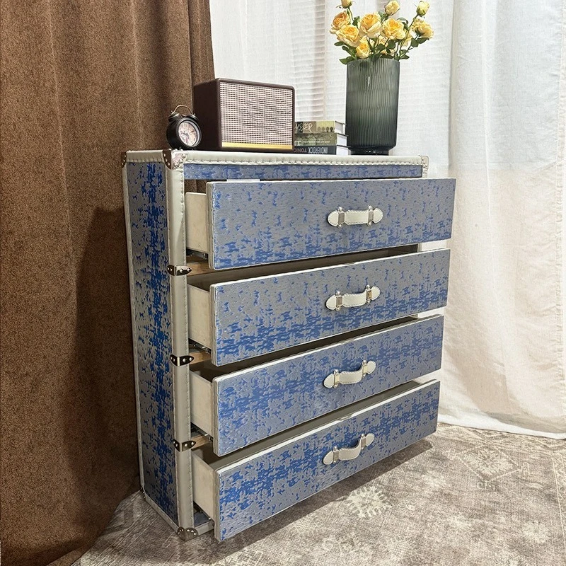retro style chest of drawers, copper wire high-end hard box, floor-to-ceiling jewelry and jewelry cabinet.
retro style chest of drawers, copper wire high-end hard box, floor-to-ceiling jewelry and jewelry cabinet.