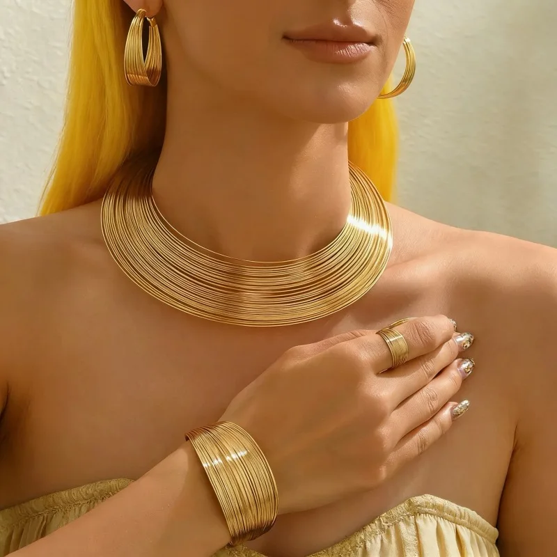 Geometric Design Metal Jewelry Set for Women Open Bracelet Ring Earrings Statement Accessories for Commuting And Parties
Geometric Design Metal Jewelry Set for Women Open Bracelet Ring Earrings Statement Accessories for Commuting And Parties