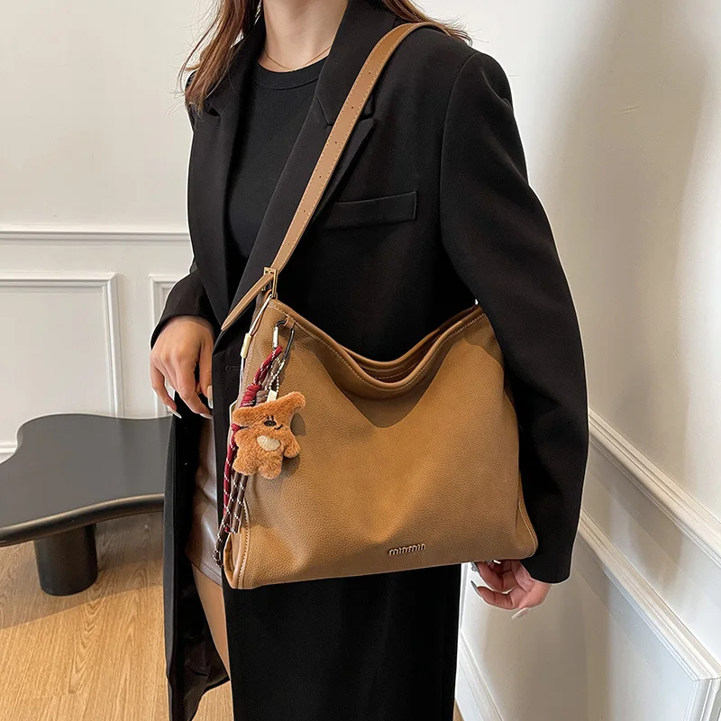 Matte Pebbled Leather Commuter Tote Women Structured Shoulder Bag Water Resistant Canvas Work to Weekend Transition
Matte Pebbled Leather Commuter Tote Women Structured Shoulder Bag Water Resistant Canvas Work to Weekend Transition