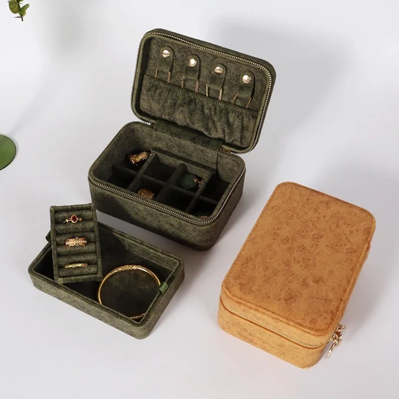 Flannel Jewelry Organizer Box Bracelet Rings Display Boxes Flip Cover Jewellery Showcase Cases Multilayer Ornament Storage Case
Flannel Jewelry Organizer Box Bracelet Rings Display Boxes Flip Cover Jewellery Showcase Cases Multilayer Ornament Storage Case