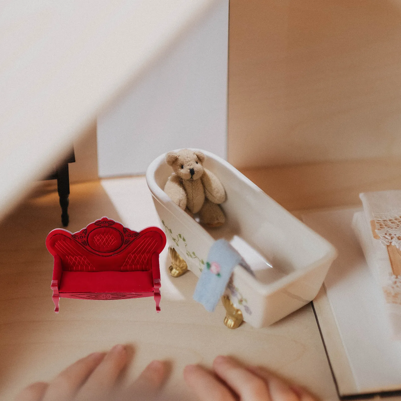 Miniature Tiny Sofa Vintage Style Mini House Furniture Decorative Small Sofa Photo Prop Furniture Couch
Miniature Tiny Sofa Vintage Style Mini House Furniture Decorative Small Sofa Photo Prop Furniture Couch