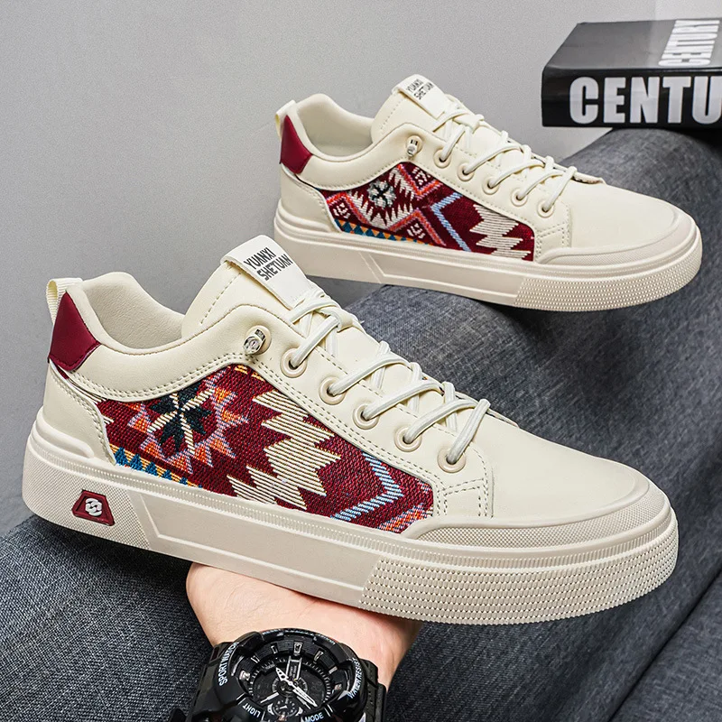 Men's fashionable casual shoes, spring and summer white shoes, outdoor board shoes, comfortable and breathable running shoes
Men's fashionable casual shoes, spring and summer white shoes, outdoor board shoes, comfortable and breathable running shoes