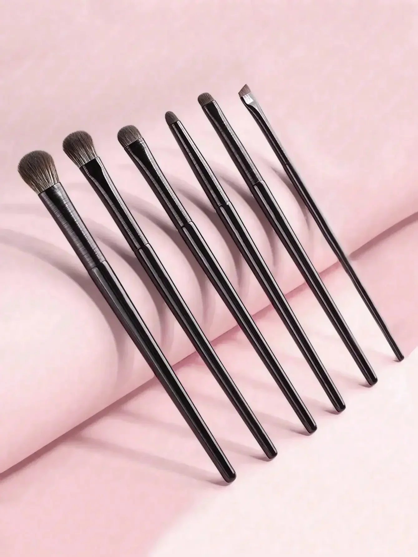6pcs/Set Soft Bristle Makeup Brush Set, Including Eyeshadow, Blending, Concealer, Flat, Angled, Eyeliner Brushes - Makeup
6pcs/Set Soft Bristle Makeup Brush Set, Including Eyeshadow, Blending, Concealer, Flat, Angled, Eyeliner Brushes - Makeup