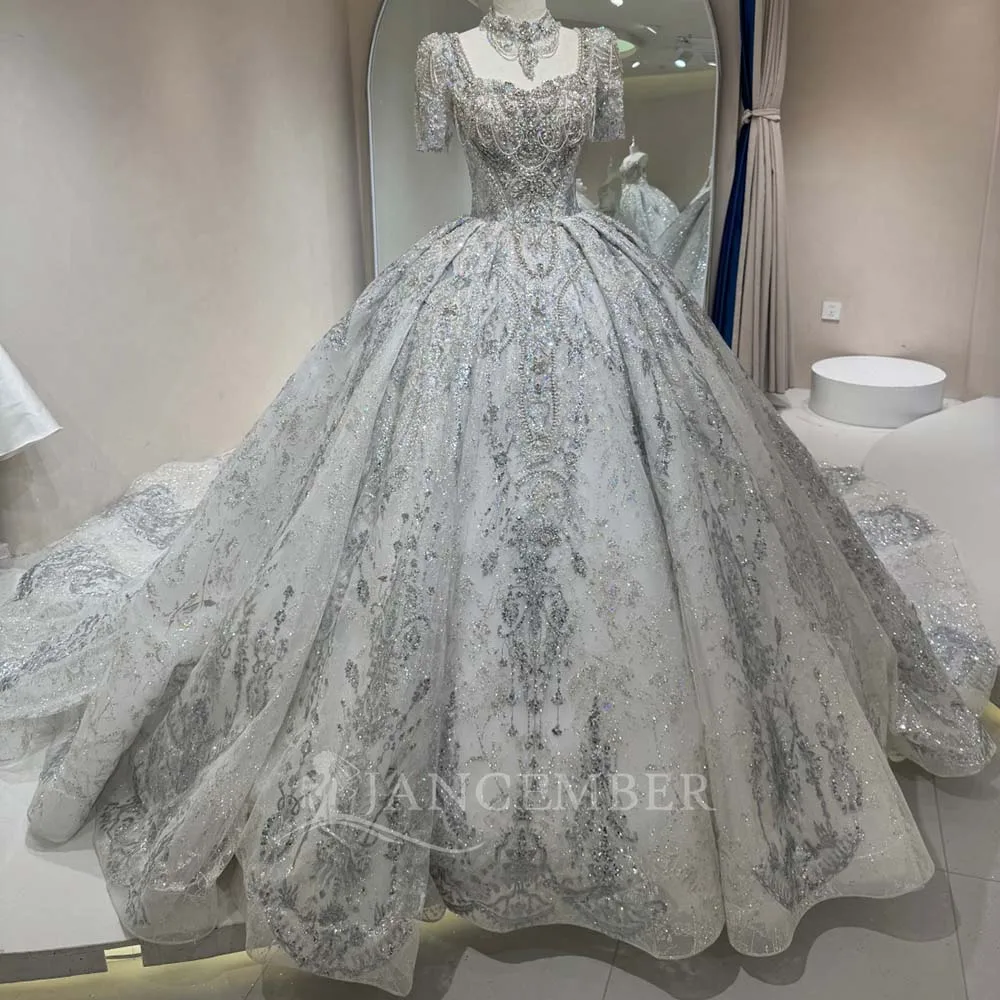 Customized Exquisite Wedding Dress Scoop Neck Tassel Lace Beaded Short Sleeve Bride Dresses Lace Up Back Vestidos De Noiva
Customized Exquisite Wedding Dress Scoop Neck Tassel Lace Beaded Short Sleeve Bride Dresses Lace Up Back Vestidos De Noiva