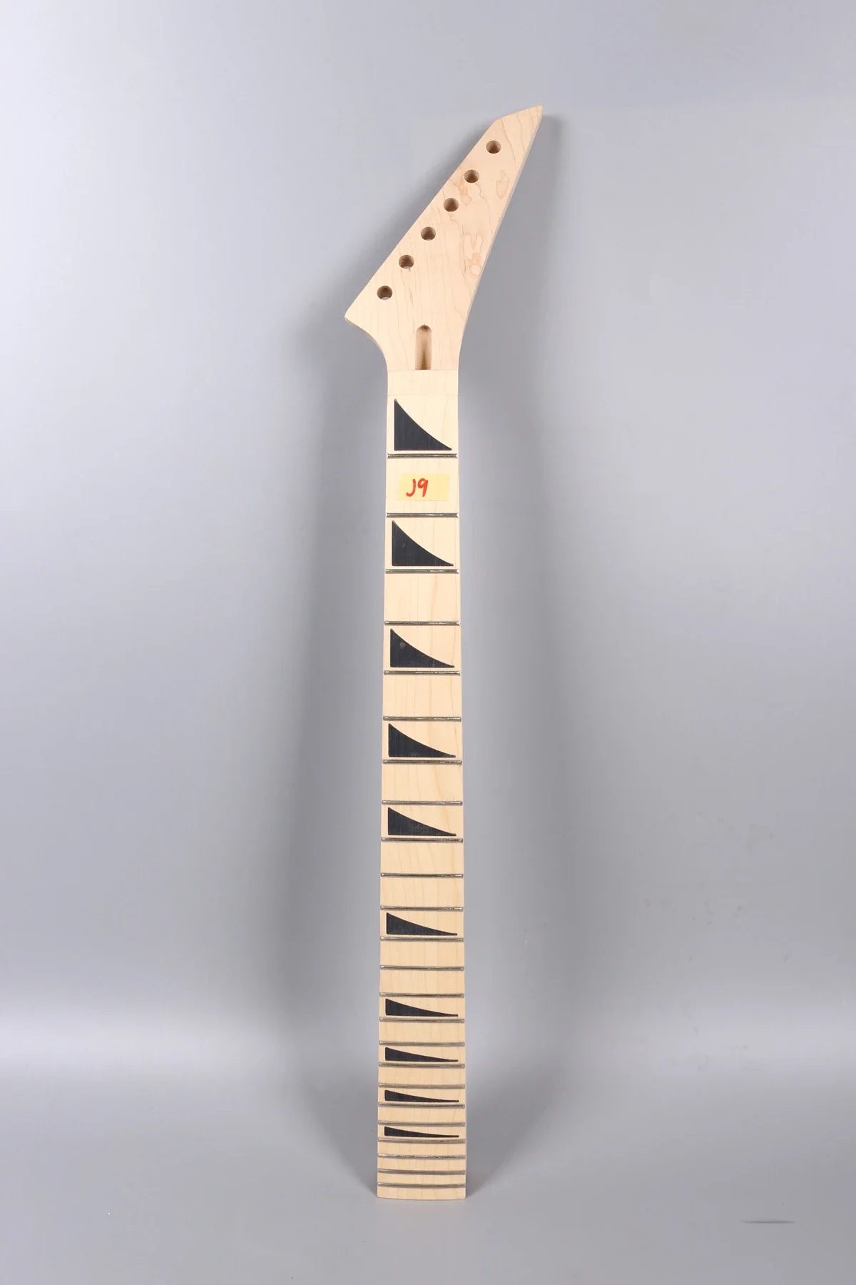 new maple Electric guitar neck 24 fret 25.5 inch solid wood inlaid maple Fretboard Bolt J3
new maple Electric guitar neck 24 fret 25.5 inch solid wood inlaid maple Fretboard Bolt J3
