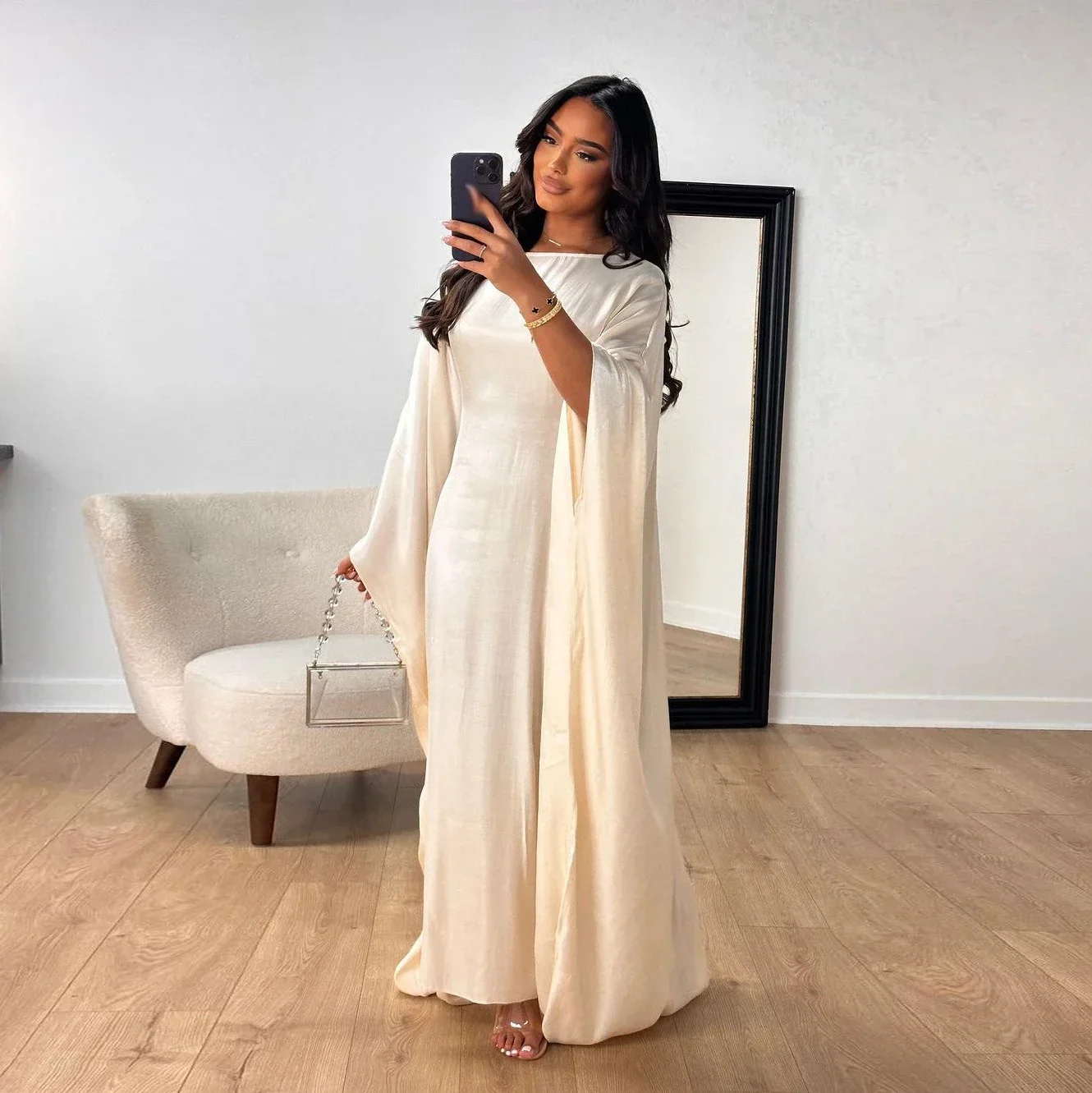 Eid Al-Adha Sahiny Satin Abaya Modest Muslim Dress Women Islamic Jalabiya Dubai Turkey Kaftan Ramadan Djellaba African Robe Gown
Eid Al-Adha Sahiny Satin Abaya Modest Muslim Dress Women Islamic Jalabiya Dubai Turkey Kaftan Ramadan Djellaba African Robe Gown