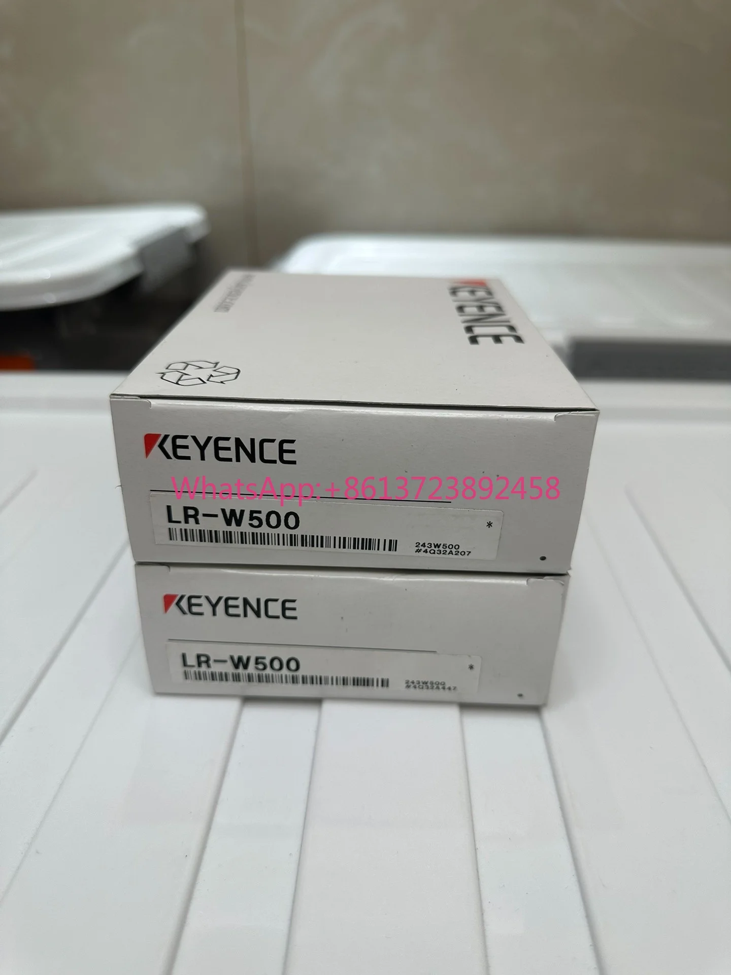 KEYENCE LR-W500 new 2 original imported sensors
KEYENCE LR-W500 new 2 original imported sensors