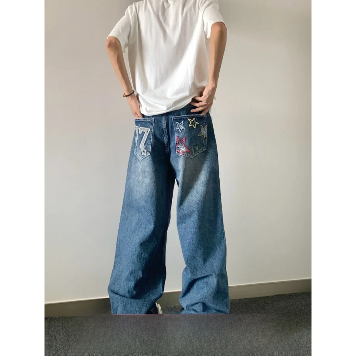 American Retro Men's Jeans Casual Loose Straight Leg High Street Wide Leg Pants Spring Autumn Seasonal Comfortable Denim
American Retro Men's Jeans Casual Loose Straight Leg High Street Wide Leg Pants Spring Autumn Seasonal Comfortable Denim