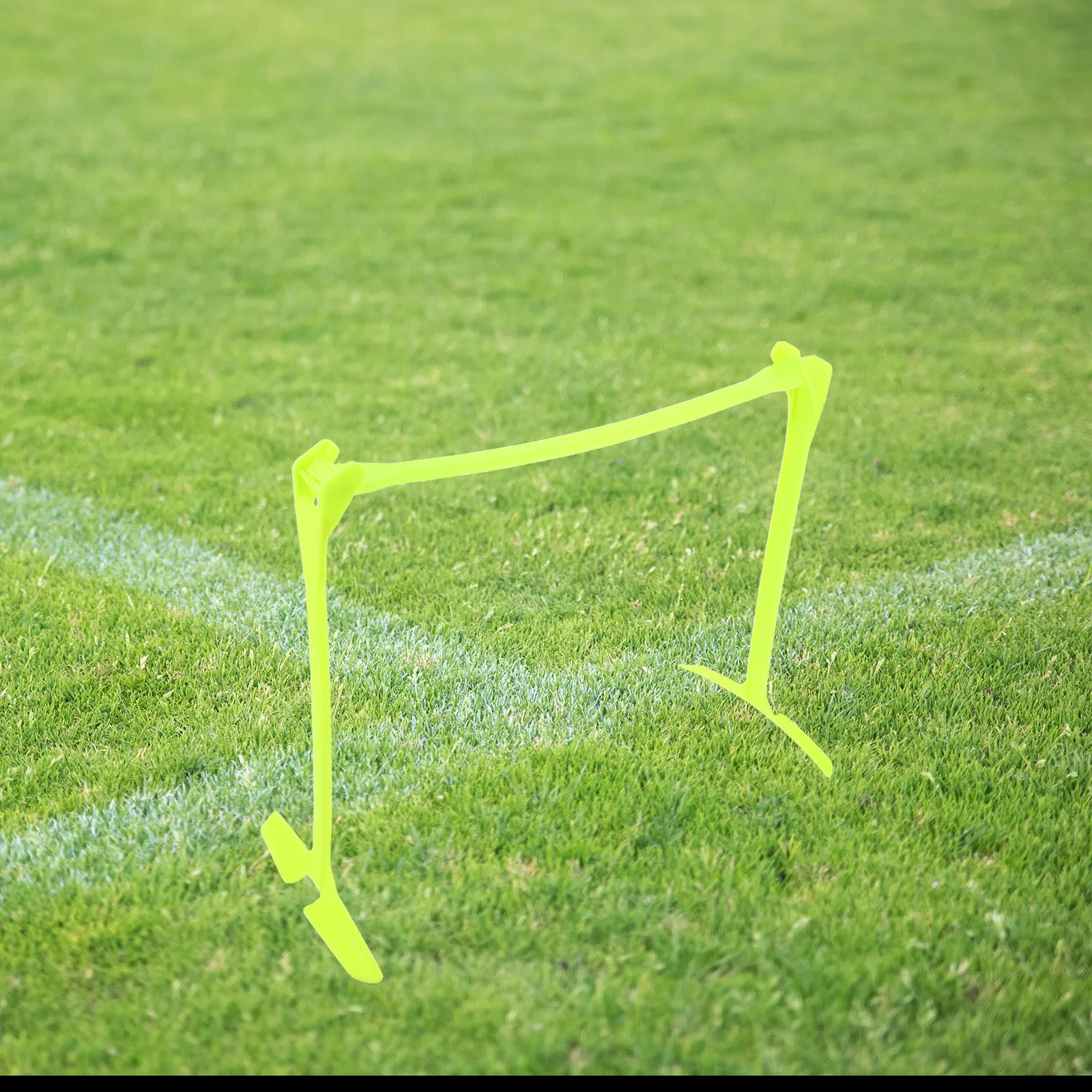 Foldable Soccer Training Hurdle Adjustable Heights Agility Speed Coordination Equipment Football Basketball Drills
Foldable Soccer Training Hurdle Adjustable Heights Agility Speed Coordination Equipment Football Basketball Drills