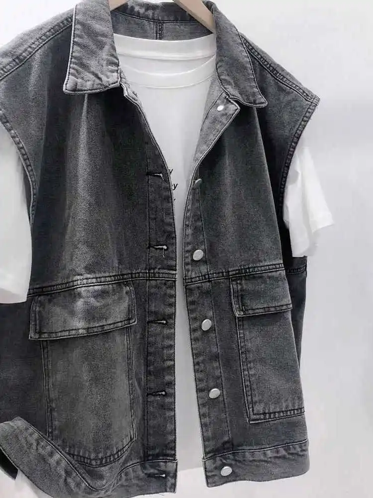 Blue Denim Women's Vintage Korean Fashion Large under Shirt Sleeveless Top Artificial Silk Inner Wear Short Length
Blue Denim Women's Vintage Korean Fashion Large under Shirt Sleeveless Top Artificial Silk Inner Wear Short Length