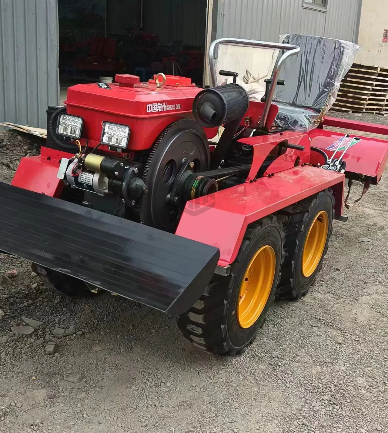 Hot Selling Small Tracked Cultivators, High-quality Farm Equipment, Car Mounted Rotary Cultivators, 25 Horsepower, 35 Horsepower
Hot Selling Small Tracked Cultivators, High-quality Farm Equipment, Car Mounted Rotary Cultivators, 25 Horsepower, 35 Horsepower
