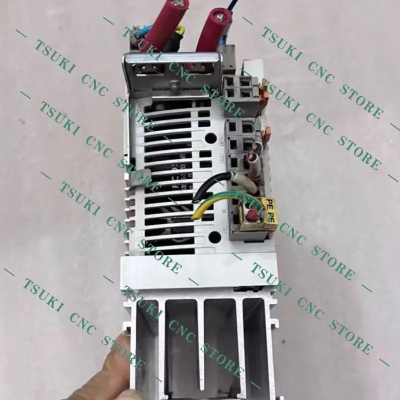 Quick delivery test OK E82EV751-4C 0.75KW three-phase 400V inverter
Quick delivery test OK E82EV751-4C 0.75KW three-phase 400V inverter