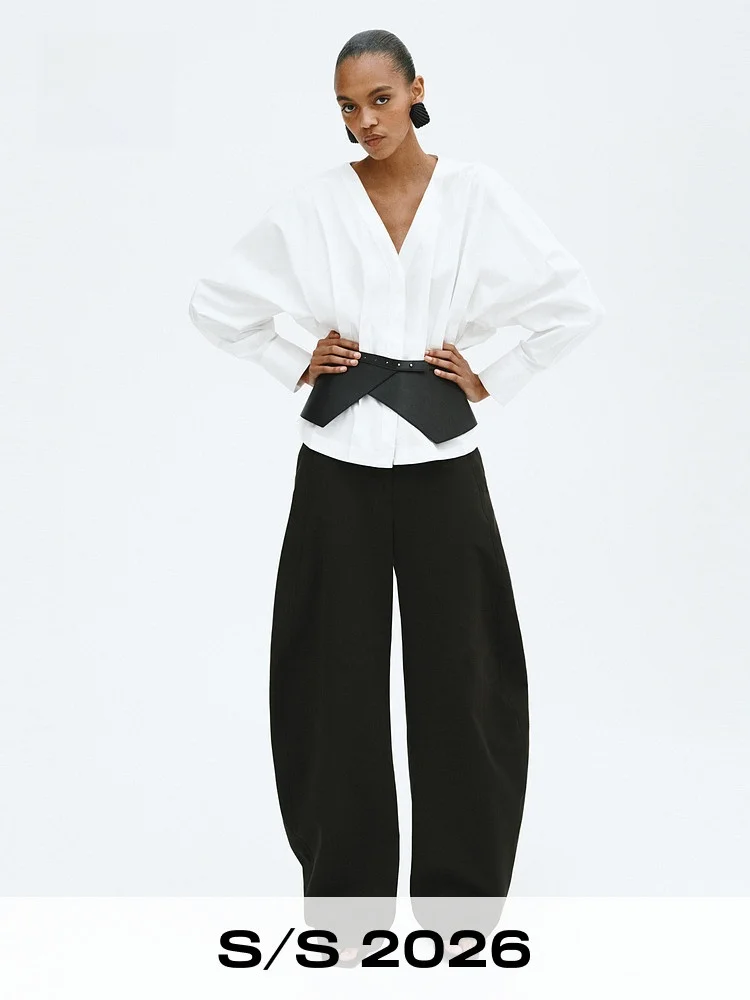 H&M Women's Cotton Shirt Waist-Cinching Tunic Style Spring 2026 Casual Style Long Sleeve V-neck Dark Button Placket
H&M Women's Cotton Shirt Waist-Cinching Tunic Style Spring 2026 Casual Style Long Sleeve V-neck Dark Button Placket