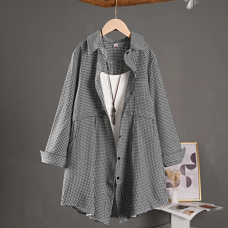 Trendy and Elegant Women's Shirt with Grid Pattern and Slimming Effect, Perfect for Spring and Summer
Trendy and Elegant Women's Shirt with Grid Pattern and Slimming Effect, Perfect for Spring and Summer