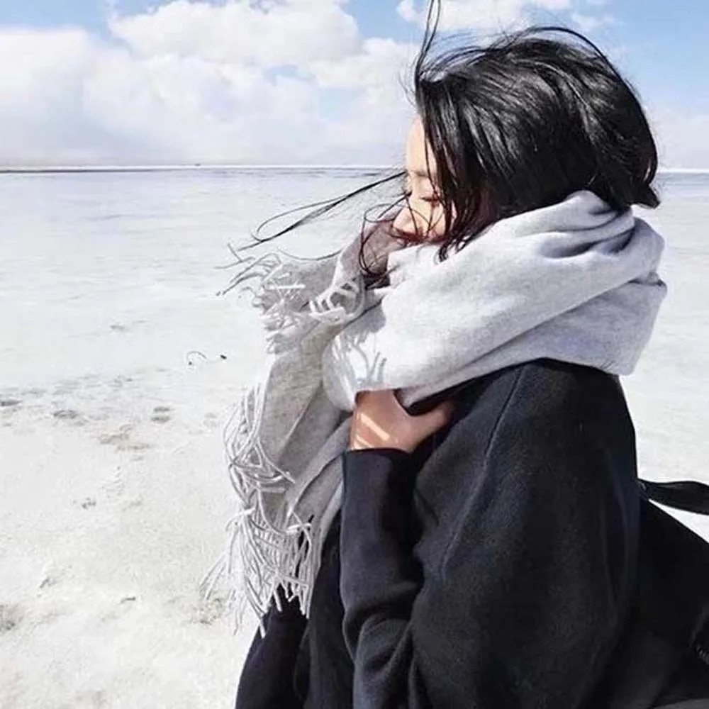 Gifts Polyester Classic Wool Scarf Windproof Warmer Solid Color Shawl Soft Korean Style Long Neckscarf with Tassel Women
Gifts Polyester Classic Wool Scarf Windproof Warmer Solid Color Shawl Soft Korean Style Long Neckscarf with Tassel Women