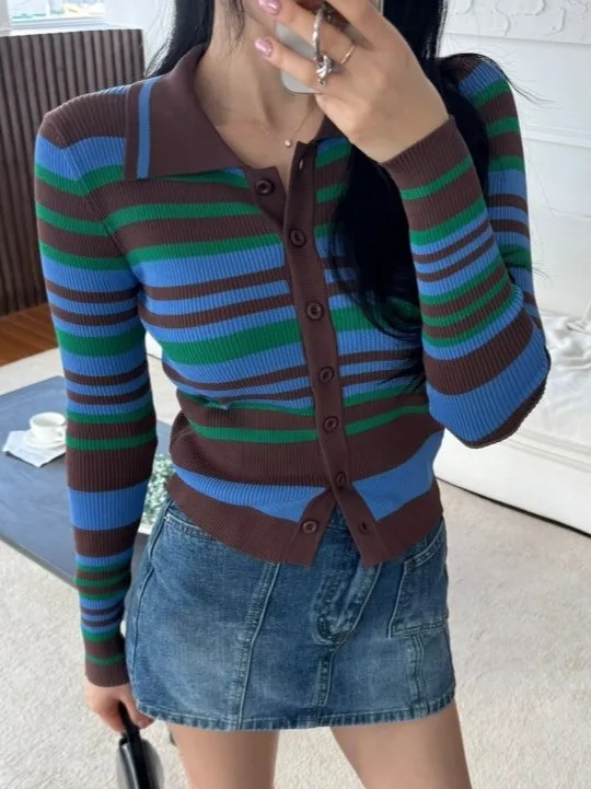 Elegant Vintage Striped Knit Base Shirt Women's Collar Slimming Inner Wear French Style Long Sleeve Button up Top
Elegant Vintage Striped Knit Base Shirt Women's Collar Slimming Inner Wear French Style Long Sleeve Button up Top