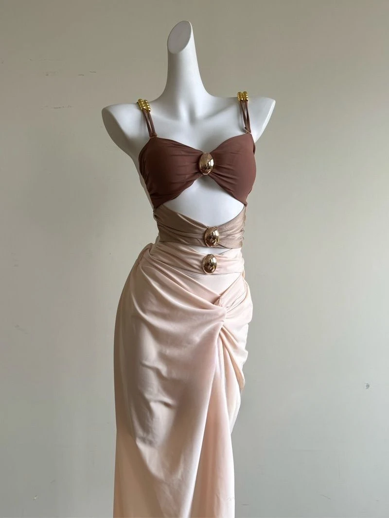 Beach Skirt, Sexy Holiday One-piece Swimsuit, Women's Bikini Long Dress, Holiday Beach Summer Dress
Beach Skirt, Sexy Holiday One-piece Swimsuit, Women's Bikini Long Dress, Holiday Beach Summer Dress