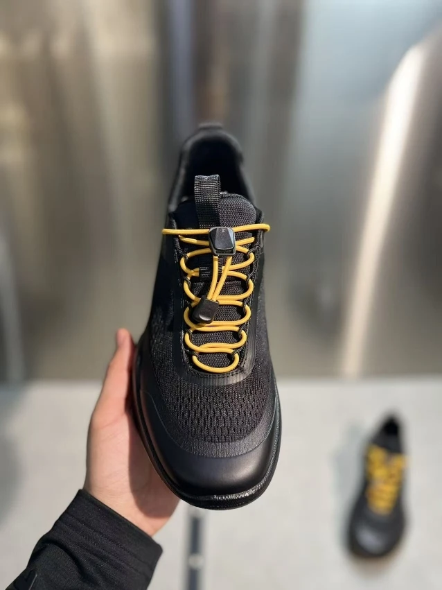 New 8L861T1A Men's Sports Shoes Comfortable Casual Fly Knit Fashionable All-Match High-End Personalized Low-Top Rubber Outsole
New 8L861T1A Men's Sports Shoes Comfortable Casual Fly Knit Fashionable All-Match High-End Personalized Low-Top Rubber Outsole