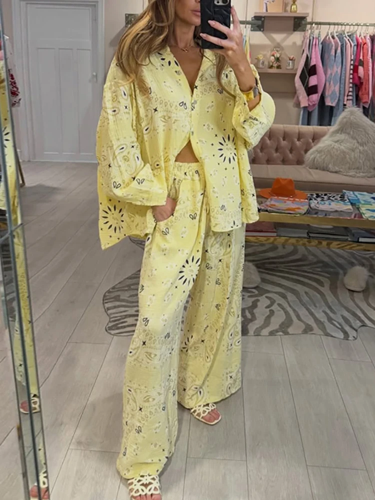 Women Elegant Turn-down Collar Button Shirt & Long Pants Set Autumn Long Sleeve Floral Print Outfit Casual Two Piece Suits Mujer
Women Elegant Turn-down Collar Button Shirt & Long Pants Set Autumn Long Sleeve Floral Print Outfit Casual Two Piece Suits Mujer