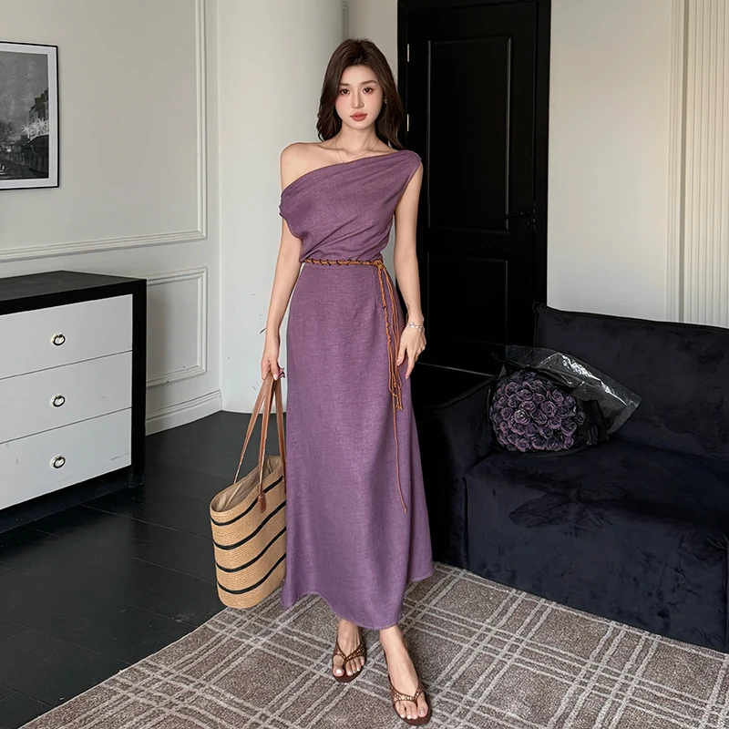 Women Long Dress Elegant 2025 Summer New Slanted Shoulder Swing Neck Purple Slim Party Club Formal
Women Long Dress Elegant 2025 Summer New Slanted Shoulder Swing Neck Purple Slim Party Club Formal