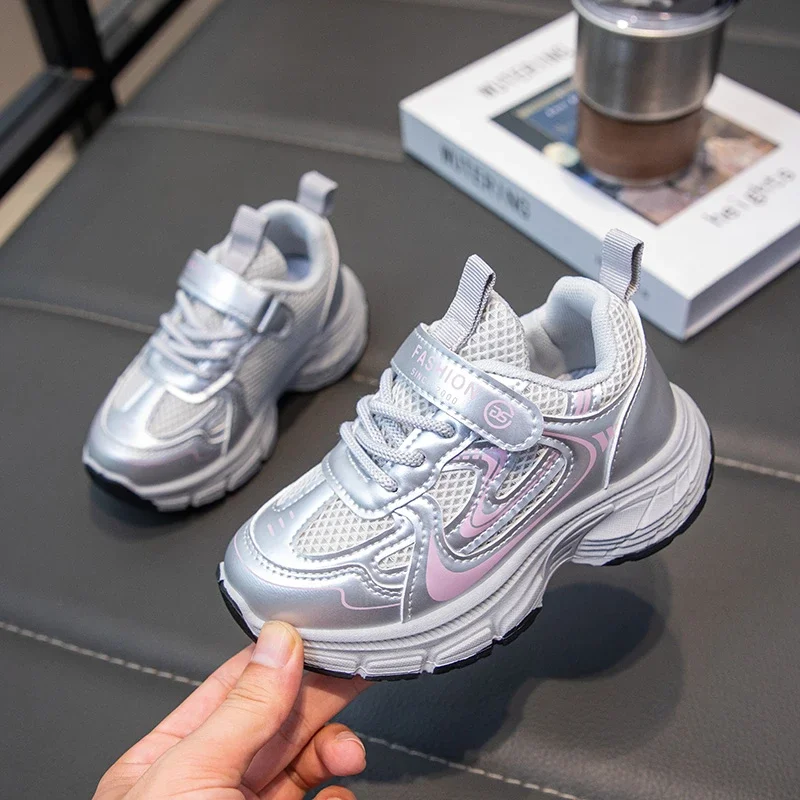 2025 Children's Sports Shoes Mesh Spring and Autumn New Children's Shoes Men's and Women's Running Shoes Children's Casual Shoes
2025 Children's Sports Shoes Mesh Spring and Autumn New Children's Shoes Men's and Women's Running Shoes Children's Casual Shoes