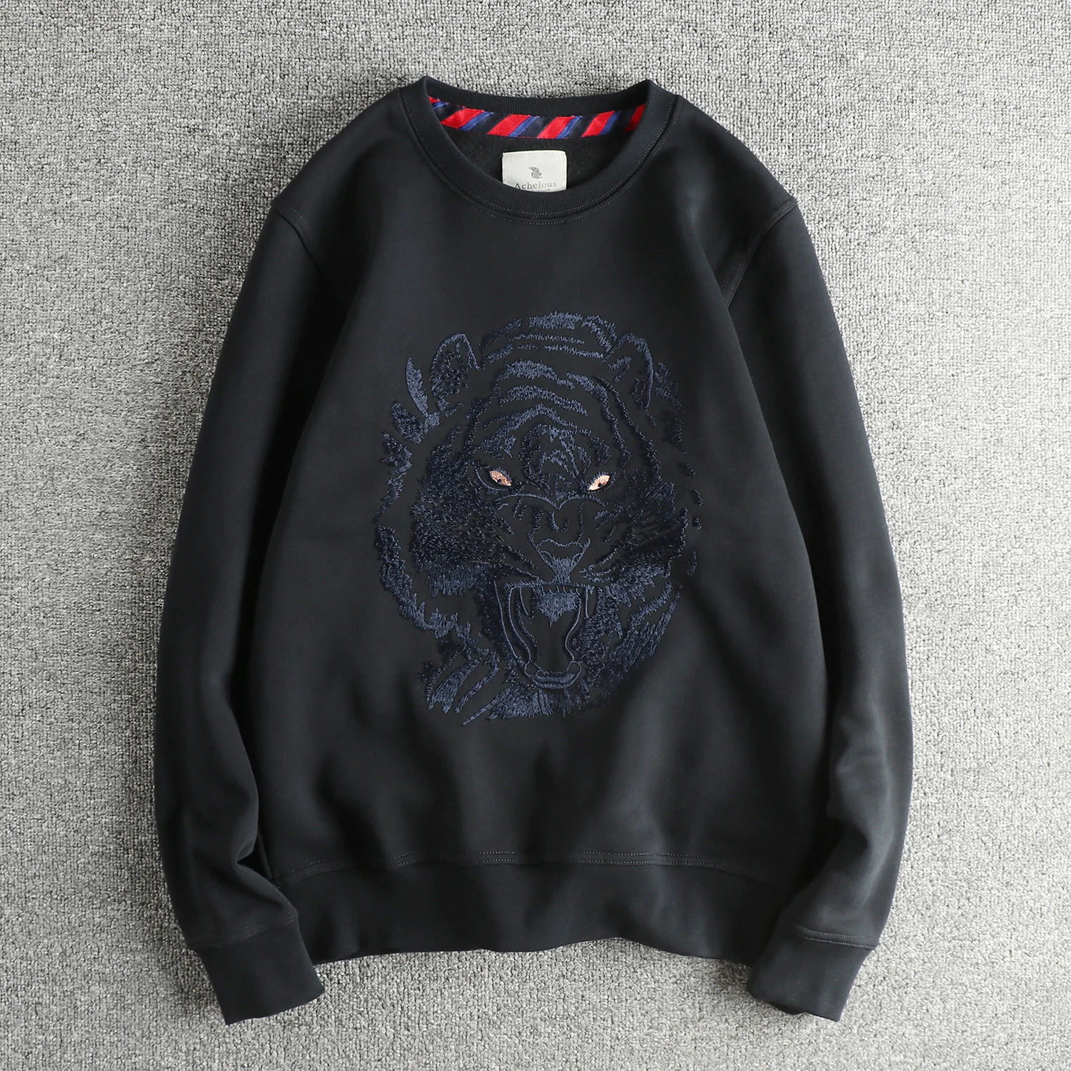 Men's Fleece Lined Embroidered Hoodie Thickened Casual American Style Comfortable round Neck Long Sleeve Sweatshirt
Men's Fleece Lined Embroidered Hoodie Thickened Casual American Style Comfortable round Neck Long Sleeve Sweatshirt