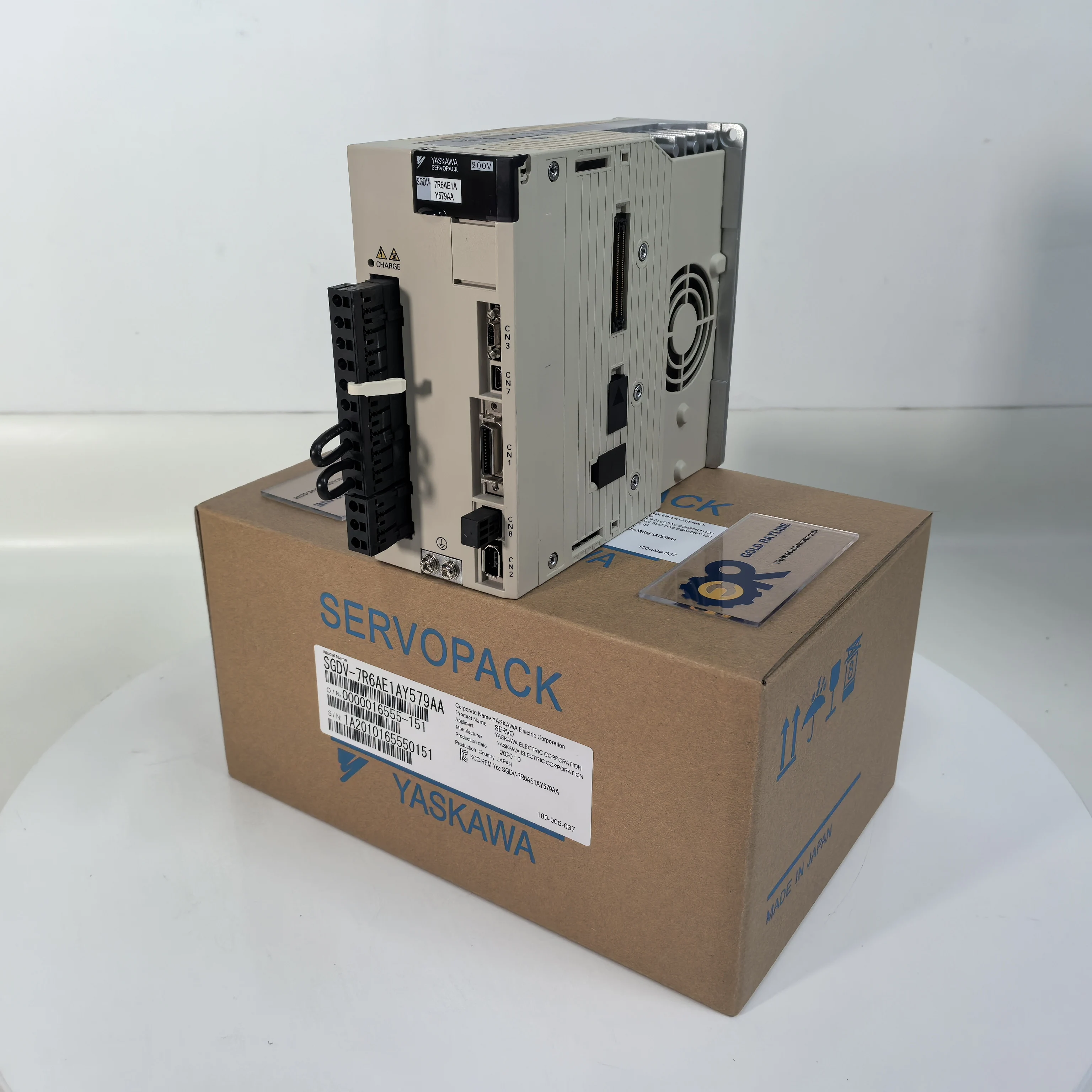 New In Box Yaskawa SGDV-7R6AE1AY579AA Servo Drive In Stock
New In Box Yaskawa SGDV-7R6AE1AY579AA Servo Drive In Stock