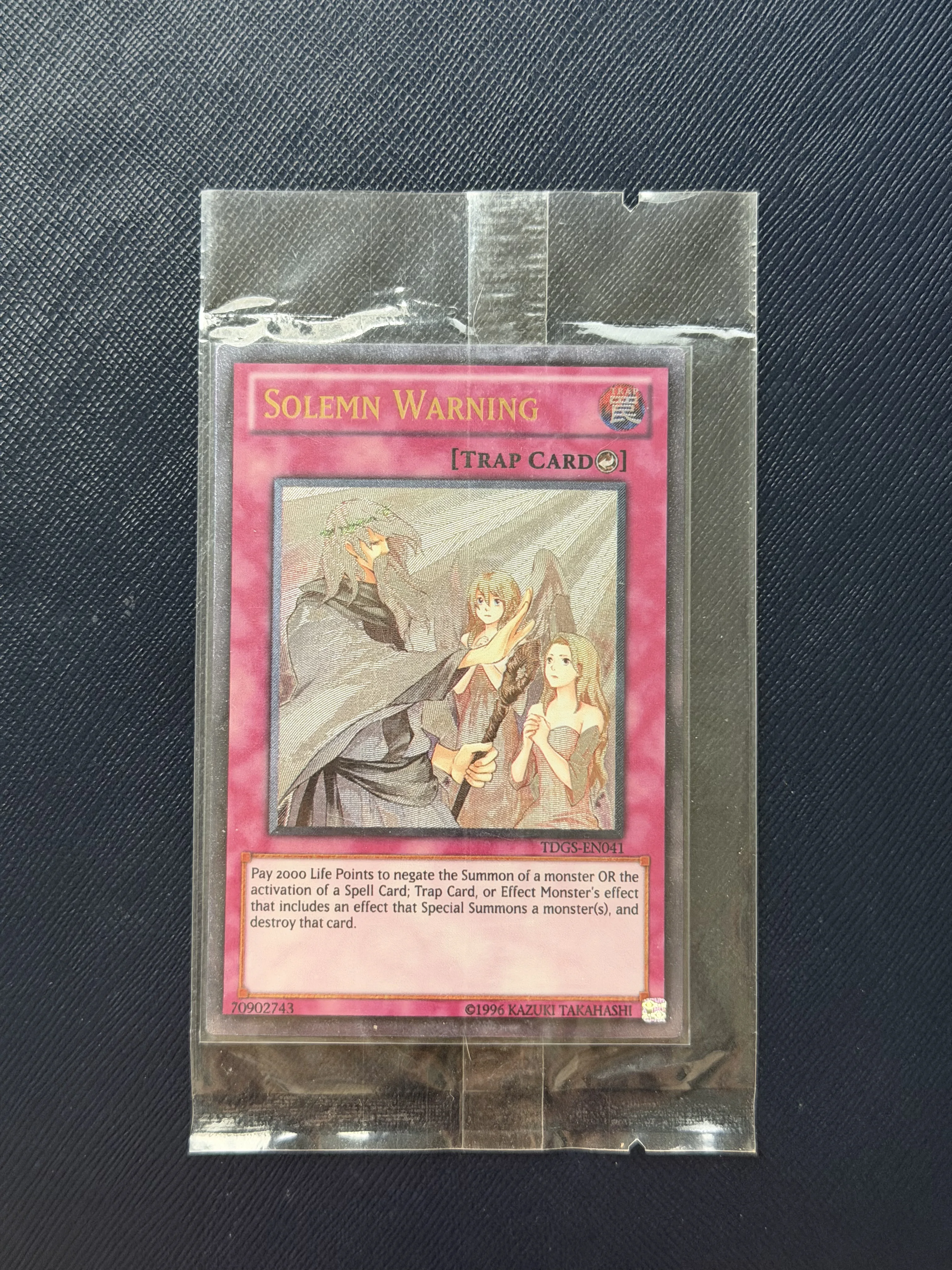 Yu-Gi-Oh! Solemn Warning TDGS-EN041 SR DIY Custom Collectible Trading Card For Fans Collection Gift (Not Original)
Yu-Gi-Oh! Solemn Warning TDGS-EN041 SR DIY Custom Collectible Trading Card For Fans Collection Gift (Not Original)