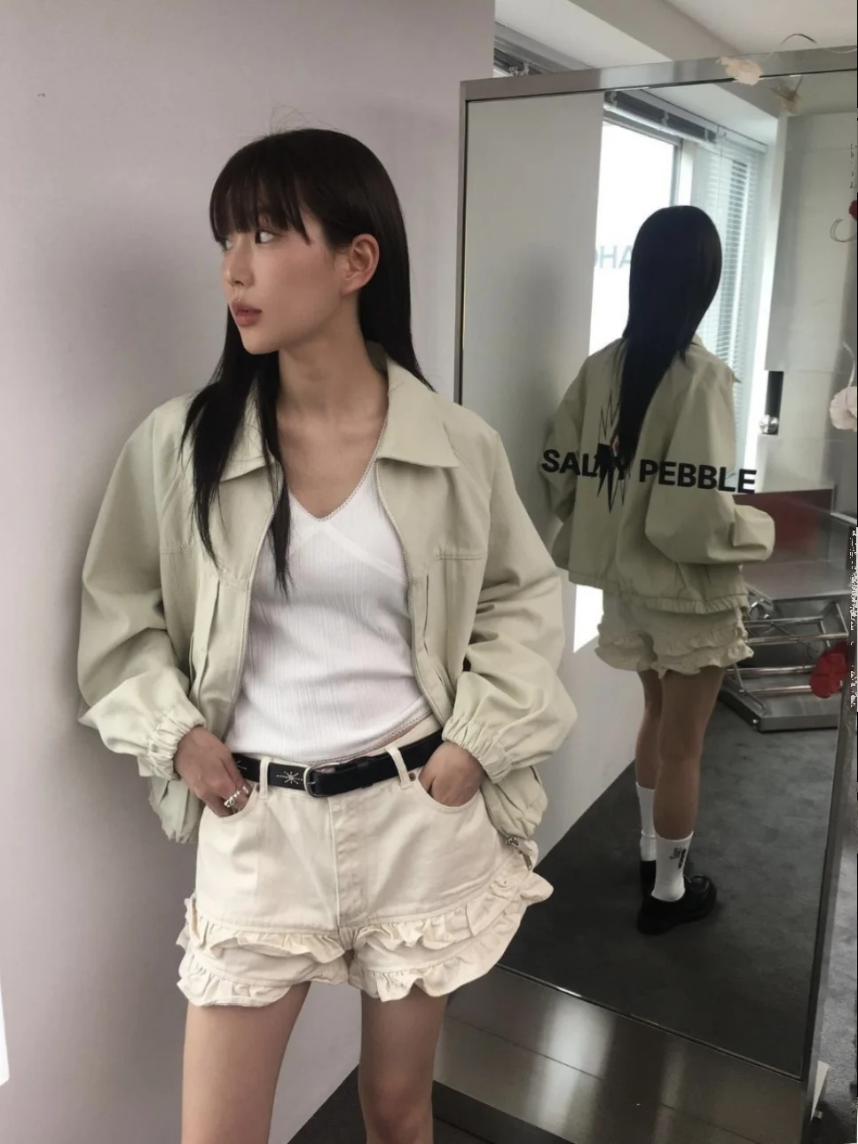 Smoid High Waist Casual Short Pants Women's A-Line Slimming Shorts with Lace Trim Double Layer Wave Design Cotton
Smoid High Waist Casual Short Pants Women's A-Line Slimming Shorts with Lace Trim Double Layer Wave Design Cotton