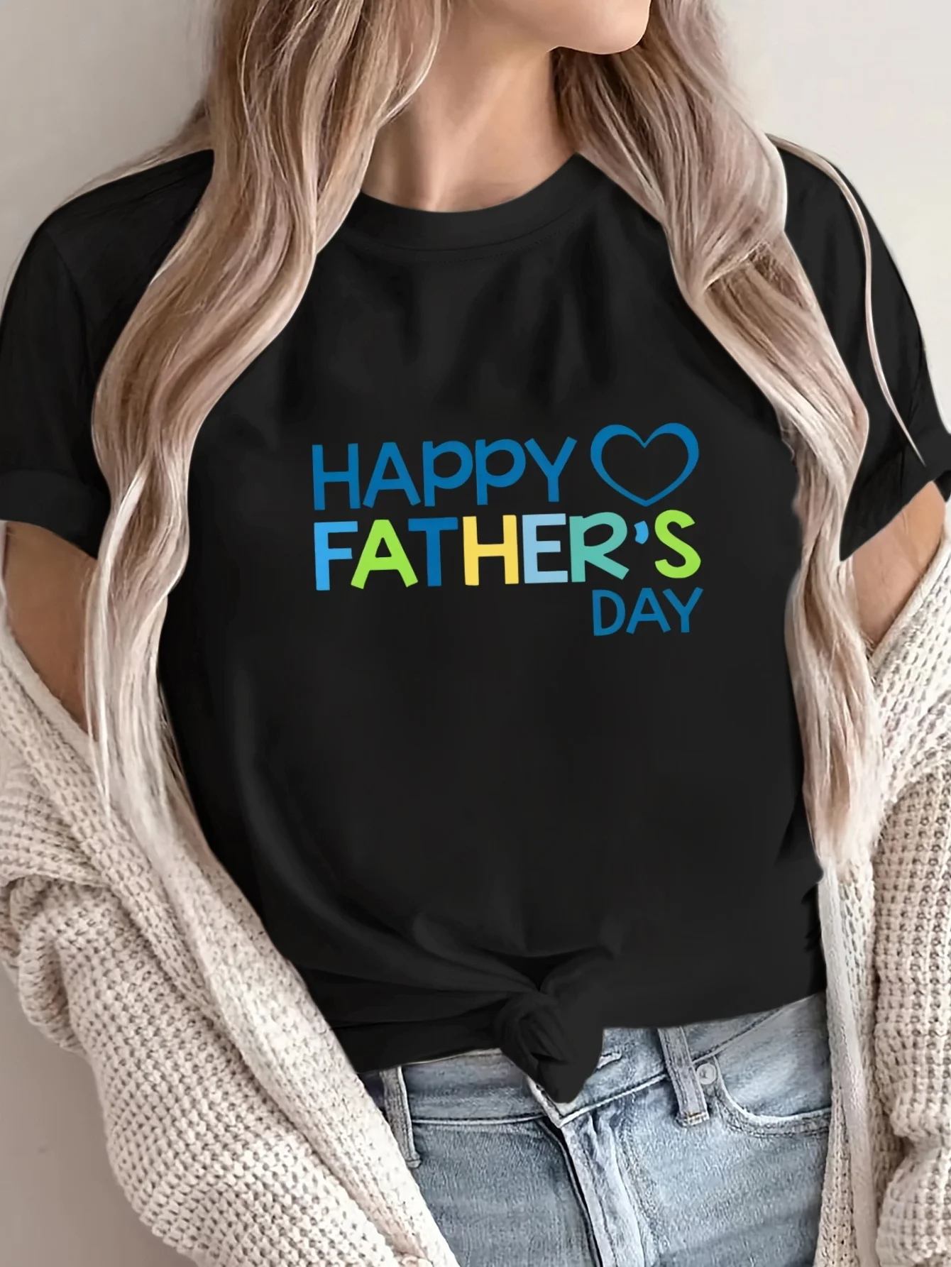 Women'S Casual Style Round Neck Sleeve T-Shirt "Happy Father'S Day" Graphic with Heart Design Green Accents Aesthetic Clothes
Women'S Casual Style Round Neck Sleeve T-Shirt "Happy Father'S Day" Graphic with Heart Design Green Accents Aesthetic Clothes