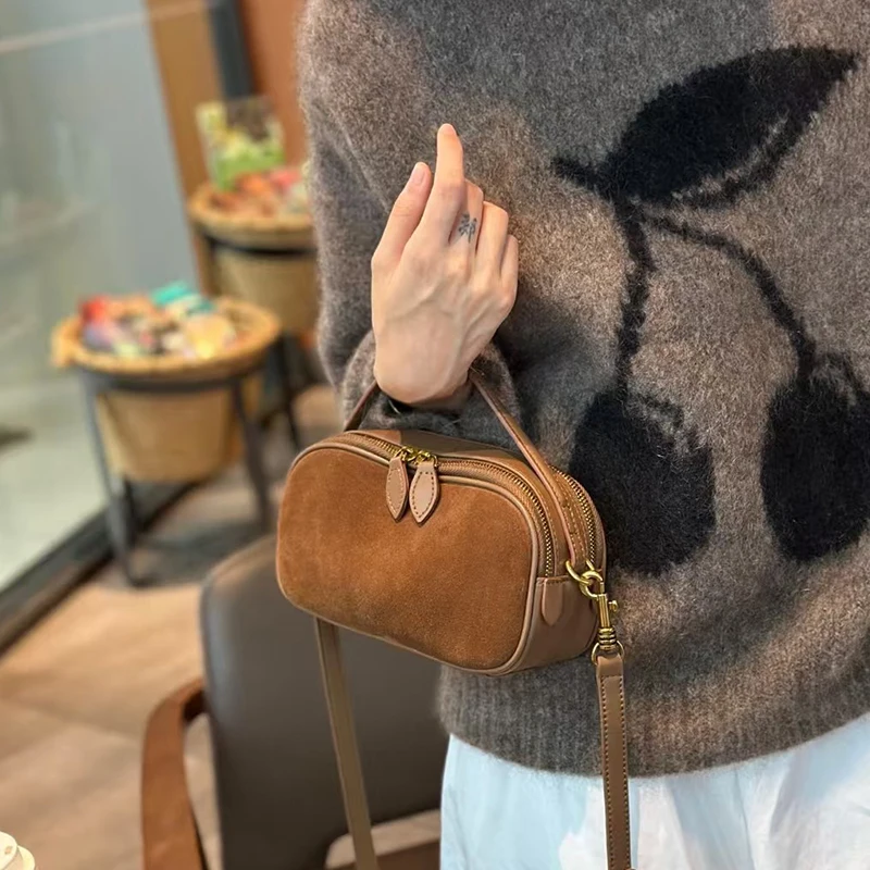 Women's Cow Leather Vintage Shoulder Bag Ladies High Quality Nubuck Leather Handbags Female Fashion Luxury Design Crossbody Bag
Women's Cow Leather Vintage Shoulder Bag Ladies High Quality Nubuck Leather Handbags Female Fashion Luxury Design Crossbody Bag
