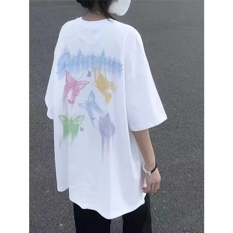 Colored Butterfly Letter Printed T-shirt Men and Women Summer Fashion Trend Casual Comfy Pure Cotton Couple Short Sleeve Top
Colored Butterfly Letter Printed T-shirt Men and Women Summer Fashion Trend Casual Comfy Pure Cotton Couple Short Sleeve Top